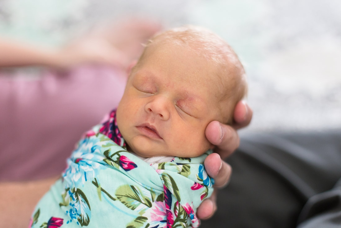 Mint Green and Blush Newborn Lifestyle Session at Home | Columbia, SC Newborn Photographer | Nicole Watford Photography