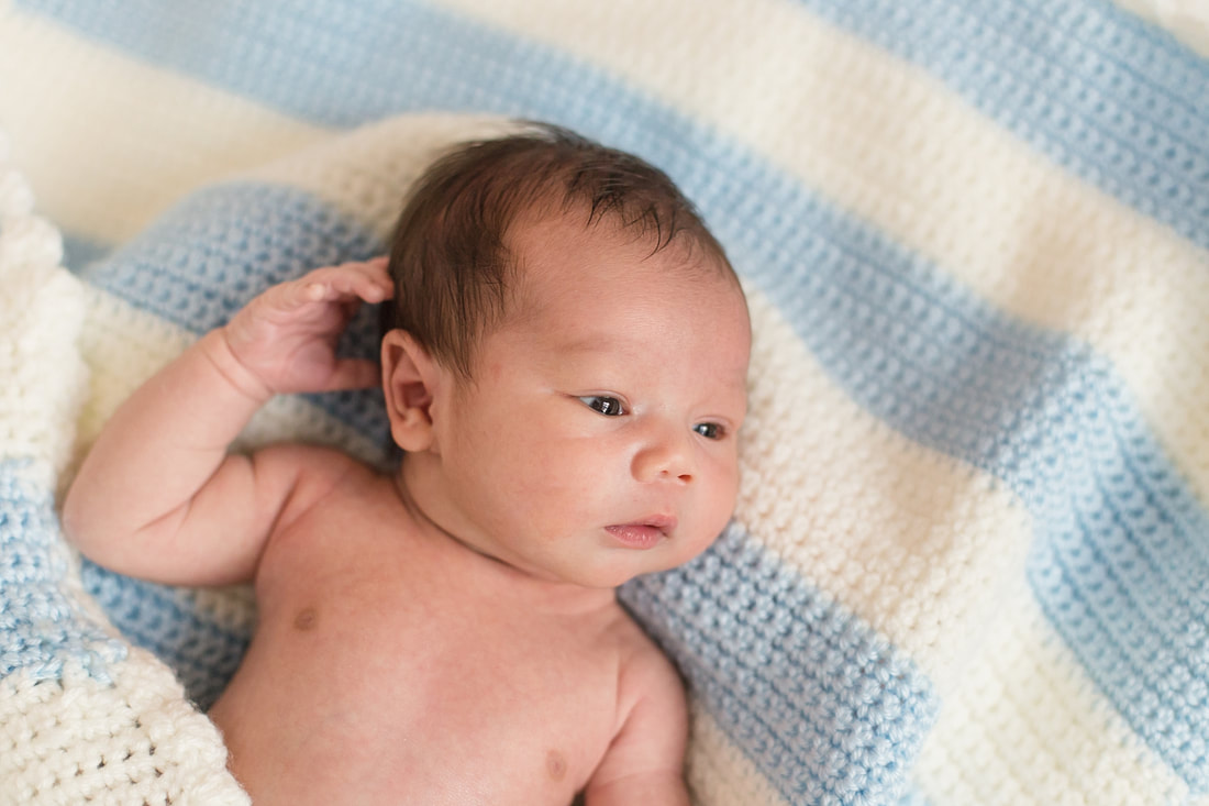 Navy and White Newborn Lifestyle Session at Home | Columbia, SC Newborn Photographer | Nicole Watford Photography
