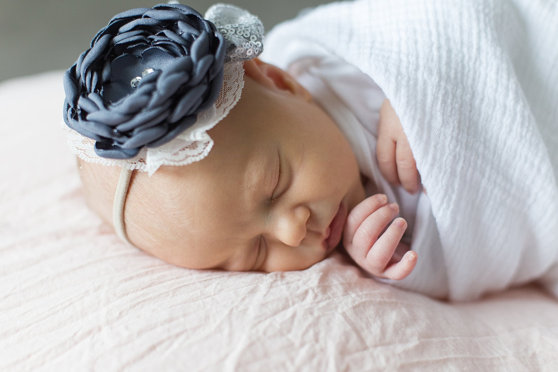 Boho Neutral Newborn Lifestyle Session at Home | Columbia, SC Newborn Photographer | Nicole Watford PhotographyPicture