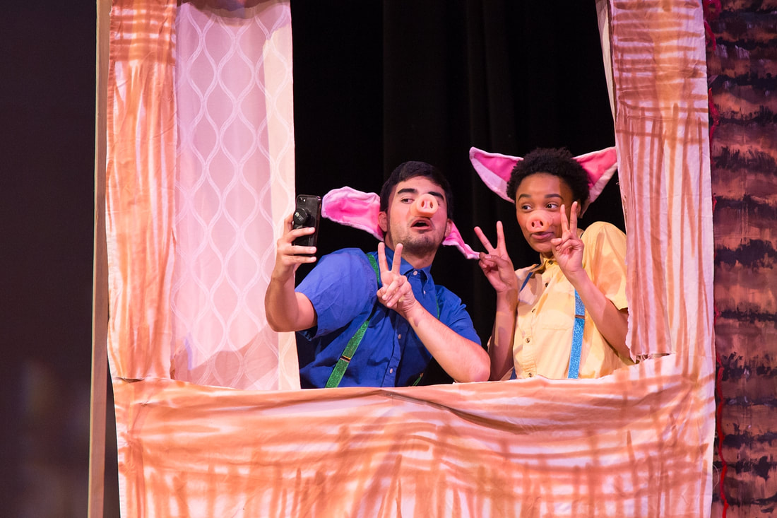 Spartanburg Repertory Opera performs The Three Little Pigs | Nicole Watford Photography | Spartanburg, SC Event Photographer